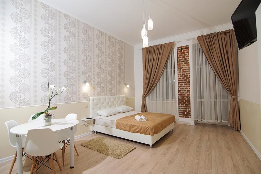 Luxury Apartment Near Rynok Square Lwów Zewnętrze zdjęcie