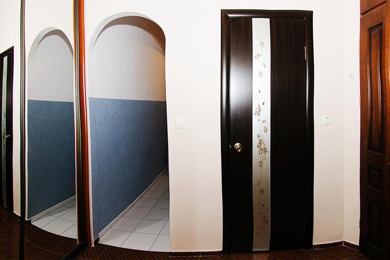 Luxury Apartment Near Rynok Square Lwów Zewnętrze zdjęcie